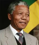 纳尔逊·曼德拉”>
         </div>在1993年,他和弗雷德里克威廉德克勒克被授予诺贝尔和平奖”为他们的工作和平终止种族隔离制度,并为一个新的民主的南非奠定基础。”他went on the following year to become South Africa's first black president.<p></p>
         <p>理查德•斯坦格尔与纳尔逊·曼德拉在1993年曼德拉最畅销的自传,<i>长走到自由</i>,写了一篇文章<i>《时代》杂志</i>在2008年,他提取8领导从曼德拉的生活的教训:</p>
         <p></p>
         <ol>
          <li><b>勇气不是没有恐惧,而是激励别人去超越它</b><br>“我不能假装我勇敢,我可以战胜整个世界。”但as a leader, you cannot let people know. 